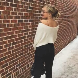 Meet your Posher, Tegan